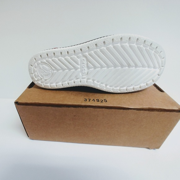 Crocs Red Canvas lace-up sneaker 4 M - Picture 7 of 8